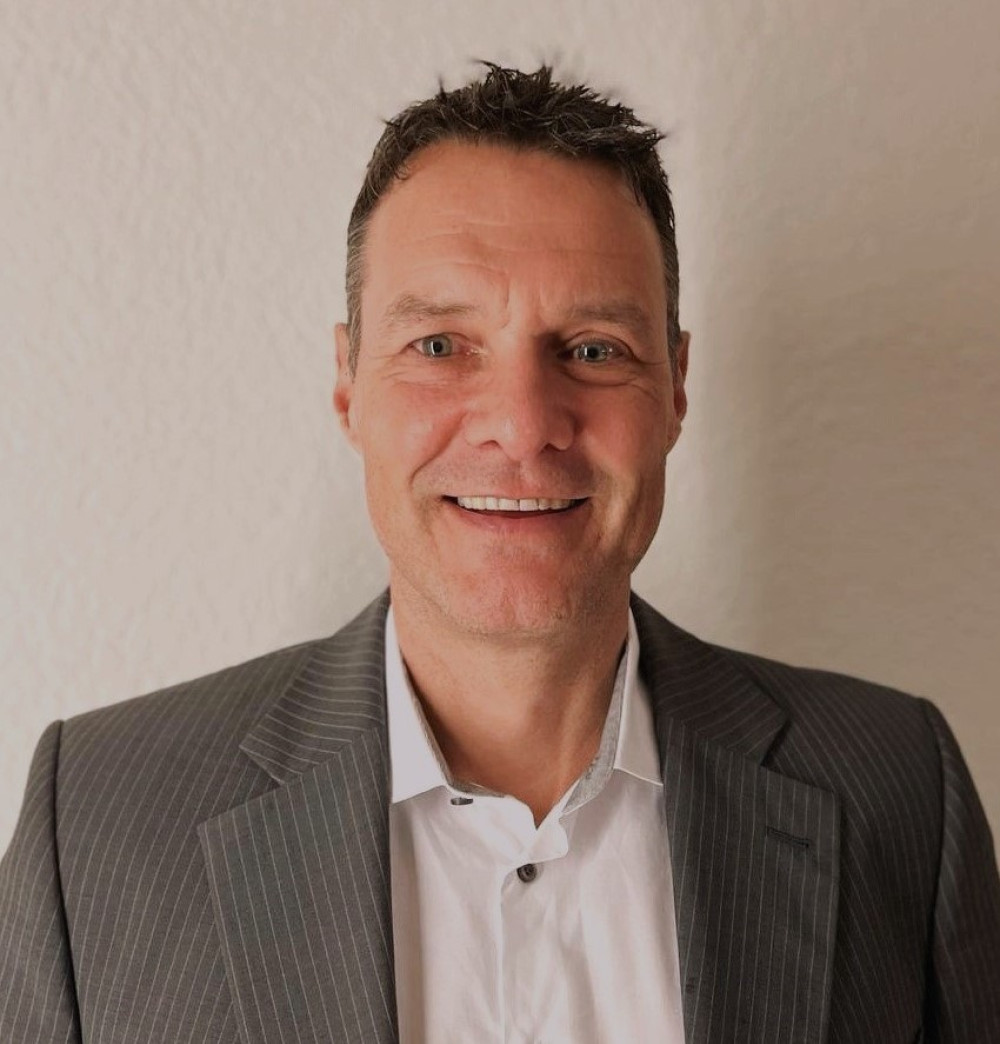 Welcome Adrian Bürgin